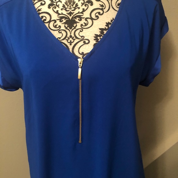 LG Express Top - Picture 2 of 6